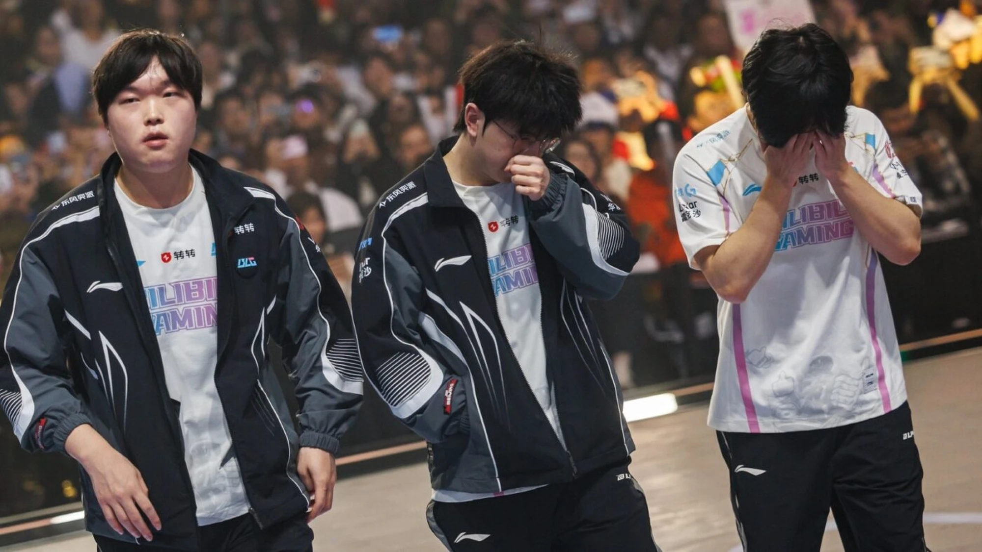 Đội BLG LoL Gặp Rắc Rối Vì Tin Đồn Tại Cơ Sở Cờ Bạc 1 BLG players under fire