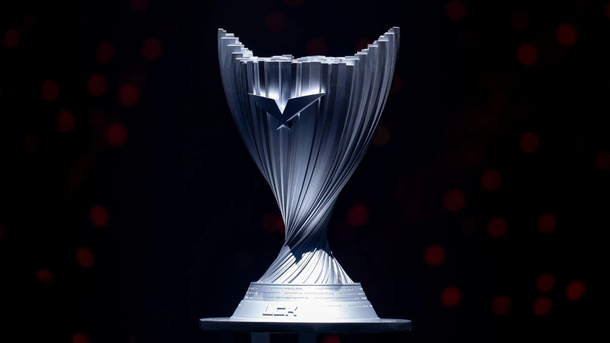 Riot Games Hợp Nhất LCK Để Duy Trì League Sau Thua Lỗ 1 LCK trophy